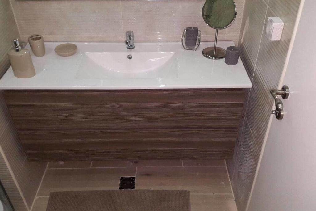 Sweethome26 Luxury Apt Sea View 50 Meters From The Beach Free Parking เทลอาวีฟ ภายนอก รูปภาพ