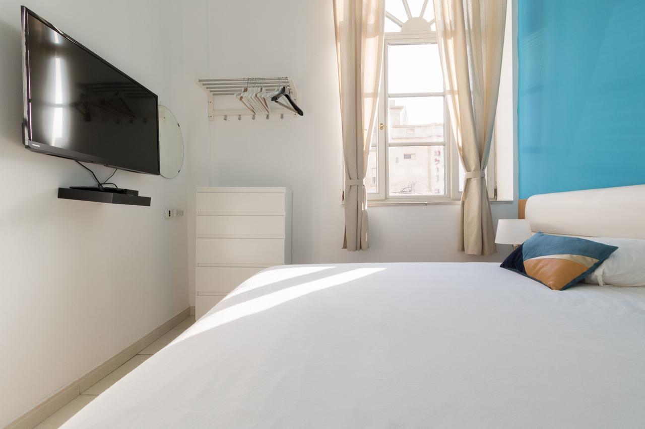 Sweethome26 Luxury Apt Sea View 50 Meters From The Beach Free Parking เทลอาวีฟ ภายนอก รูปภาพ
